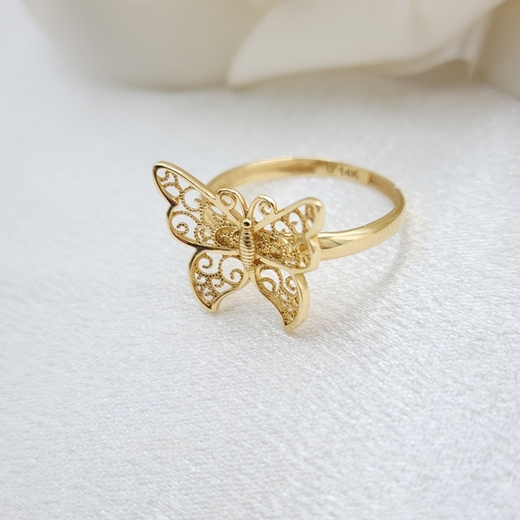 Solid 14k Gold Big Butterfly Ring - Size 7 - Picture 4 of 8